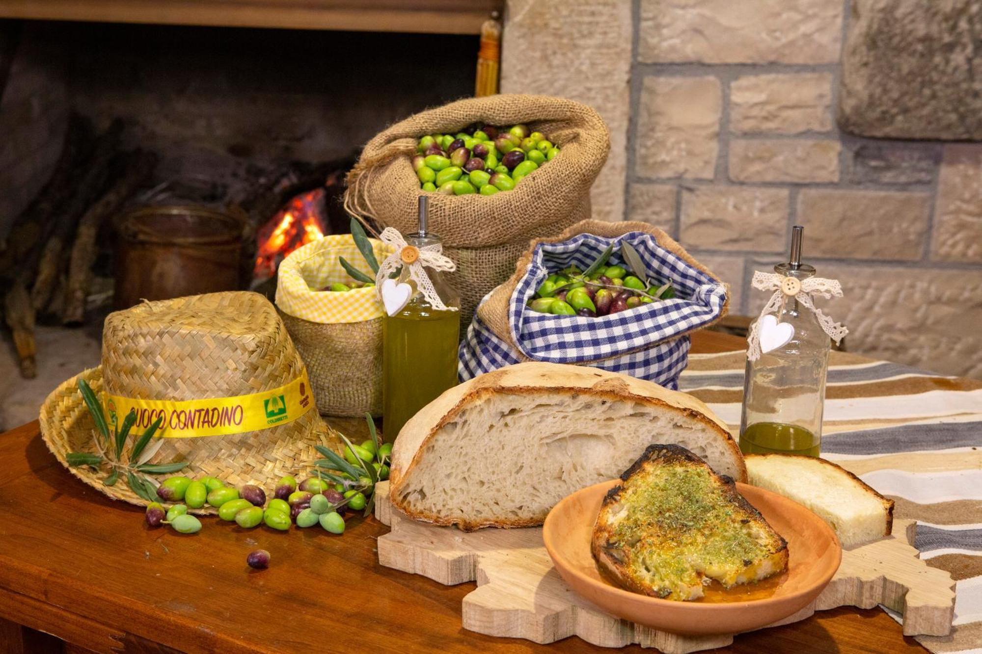 Agriturismo Terra E Sapori Campodipietra Luaran gambar