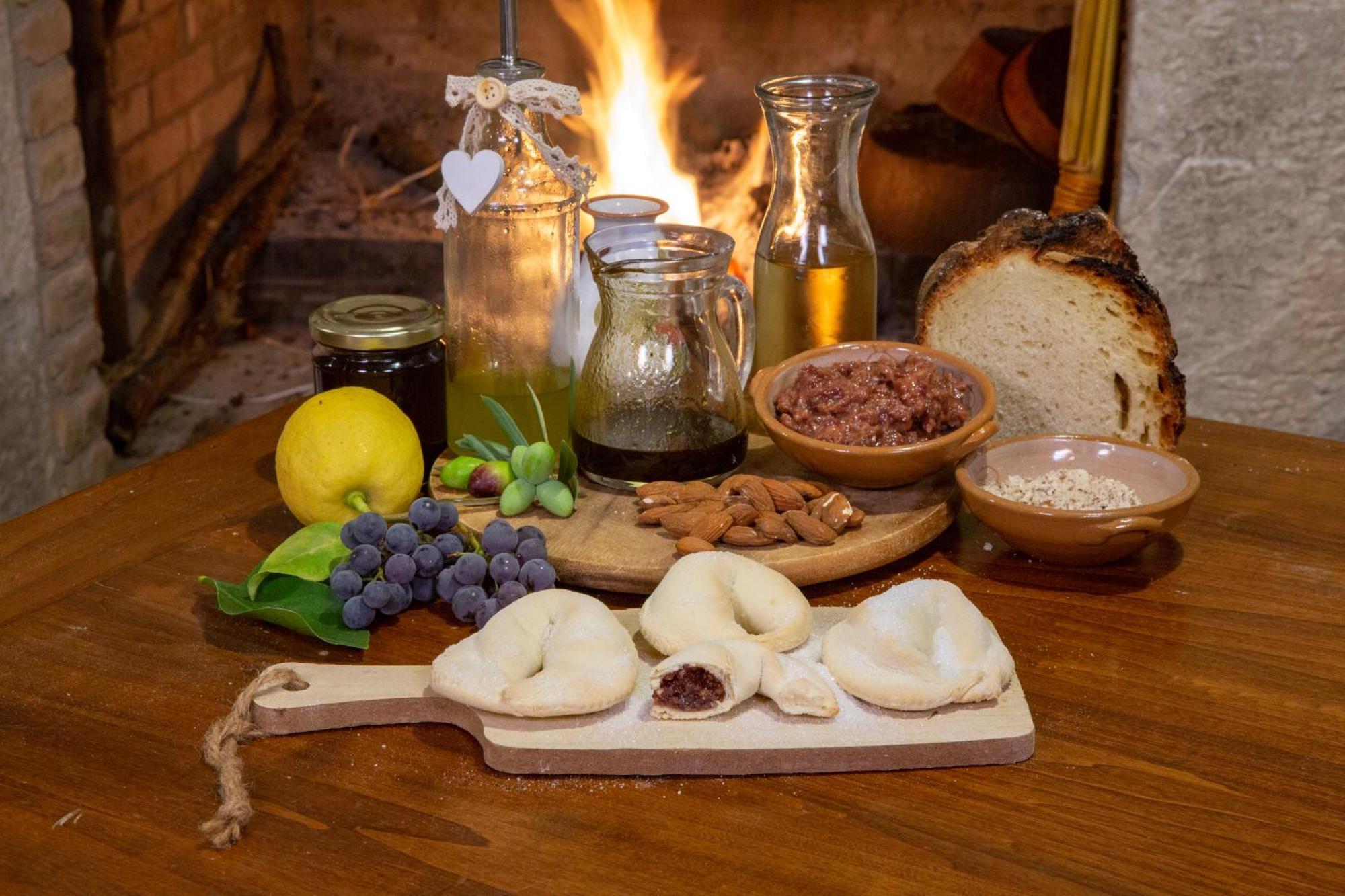 Agriturismo Terra E Sapori Campodipietra Luaran gambar